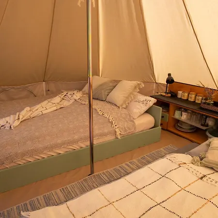 Luksustelt Glamping & Farm Zlate Podlesi - Stan Na Louce Zlaté Hory