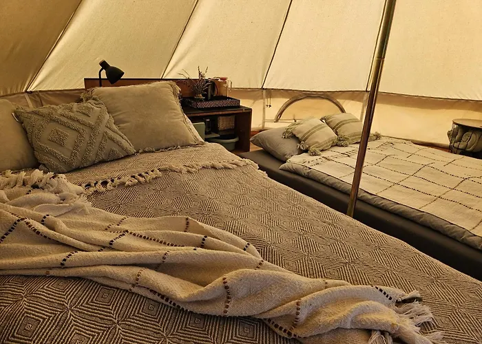 Glamping & Farm Zlate Podlesi - Stan Na Louce * Zlaté Hory