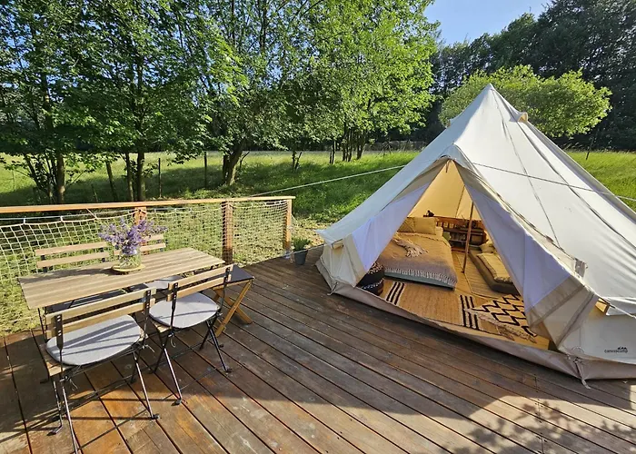 Glamping & Farm Zlate Podlesi - Stan Na Louce خيمة فخمة Zlaté Hory
