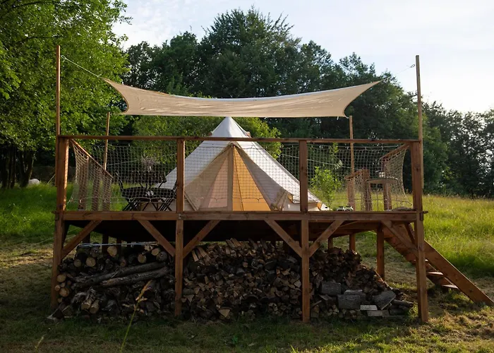 Glamping & Farm Zlate Podlesi - Stan Na Louce خيمة فخمة Zlaté Hory