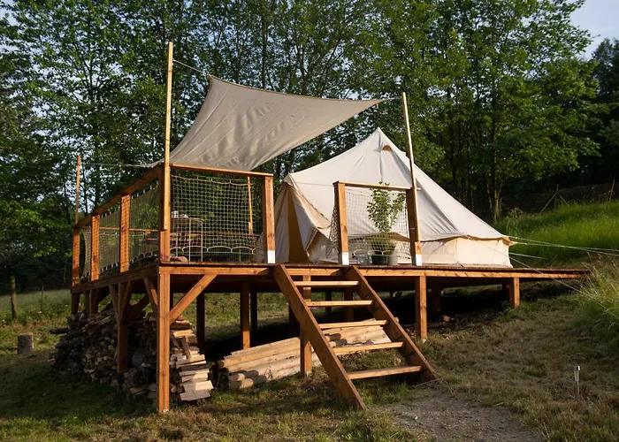 Glamping & Farm Zlate Podlesi - Stan Na Louce * Zlaté Hory