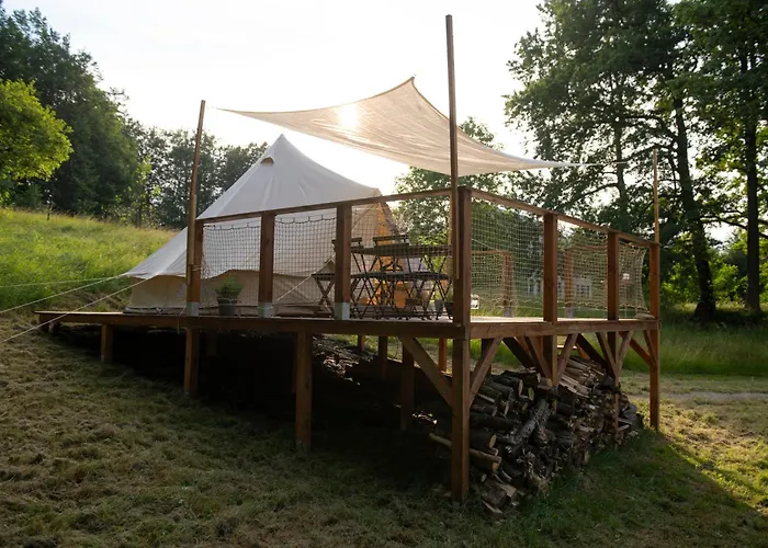 Glamping & Farm Zlate Podlesi - Stan Na Louce
